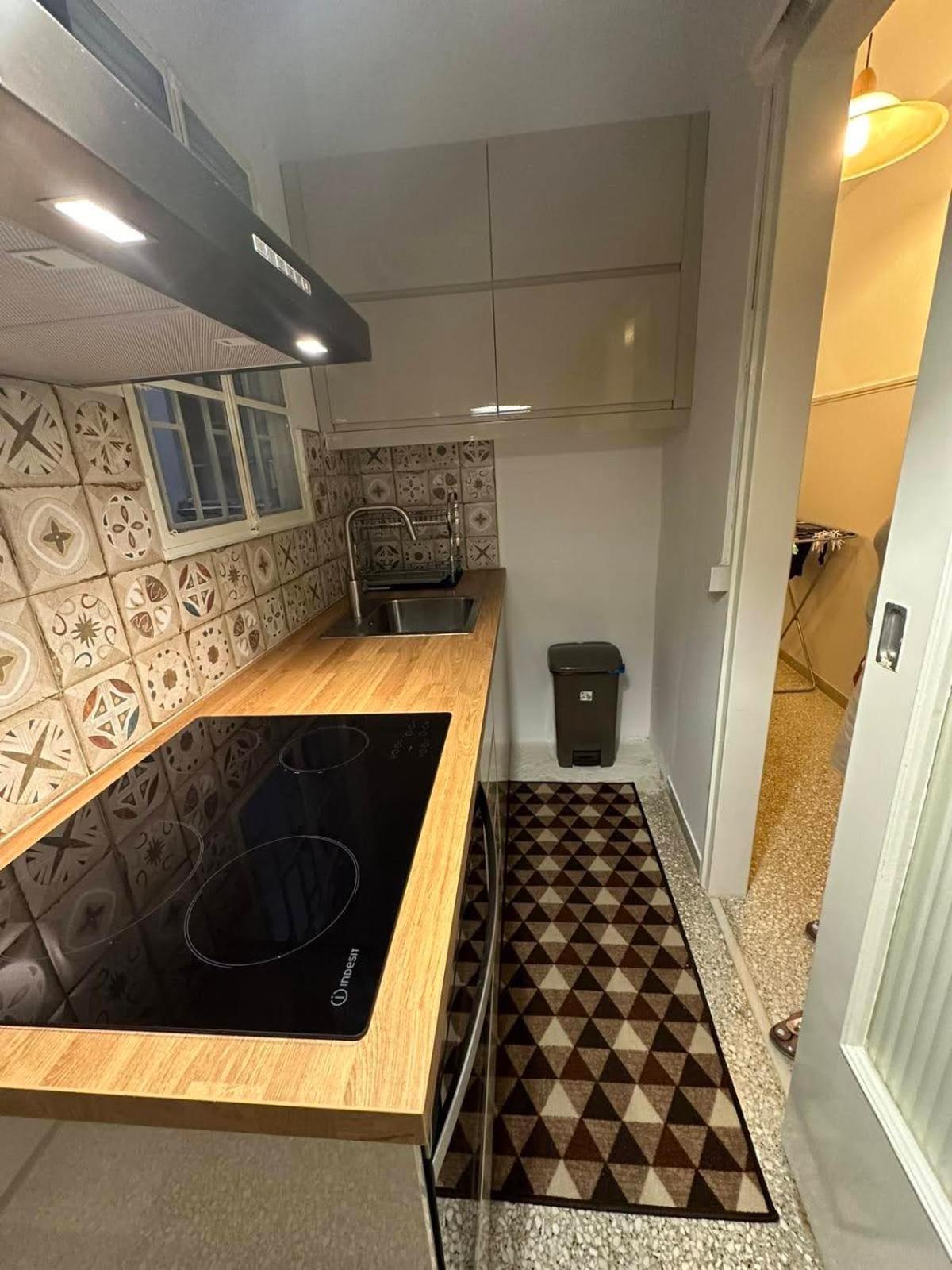 Apartament Frinis House Ateny Zewnętrze zdjęcie